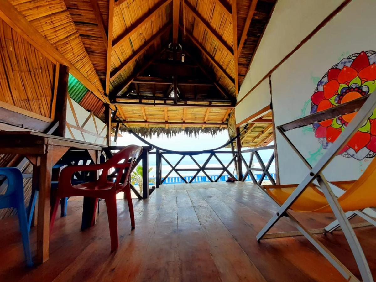 Hostal Mirada Al Mar Las Tunas Esterno foto